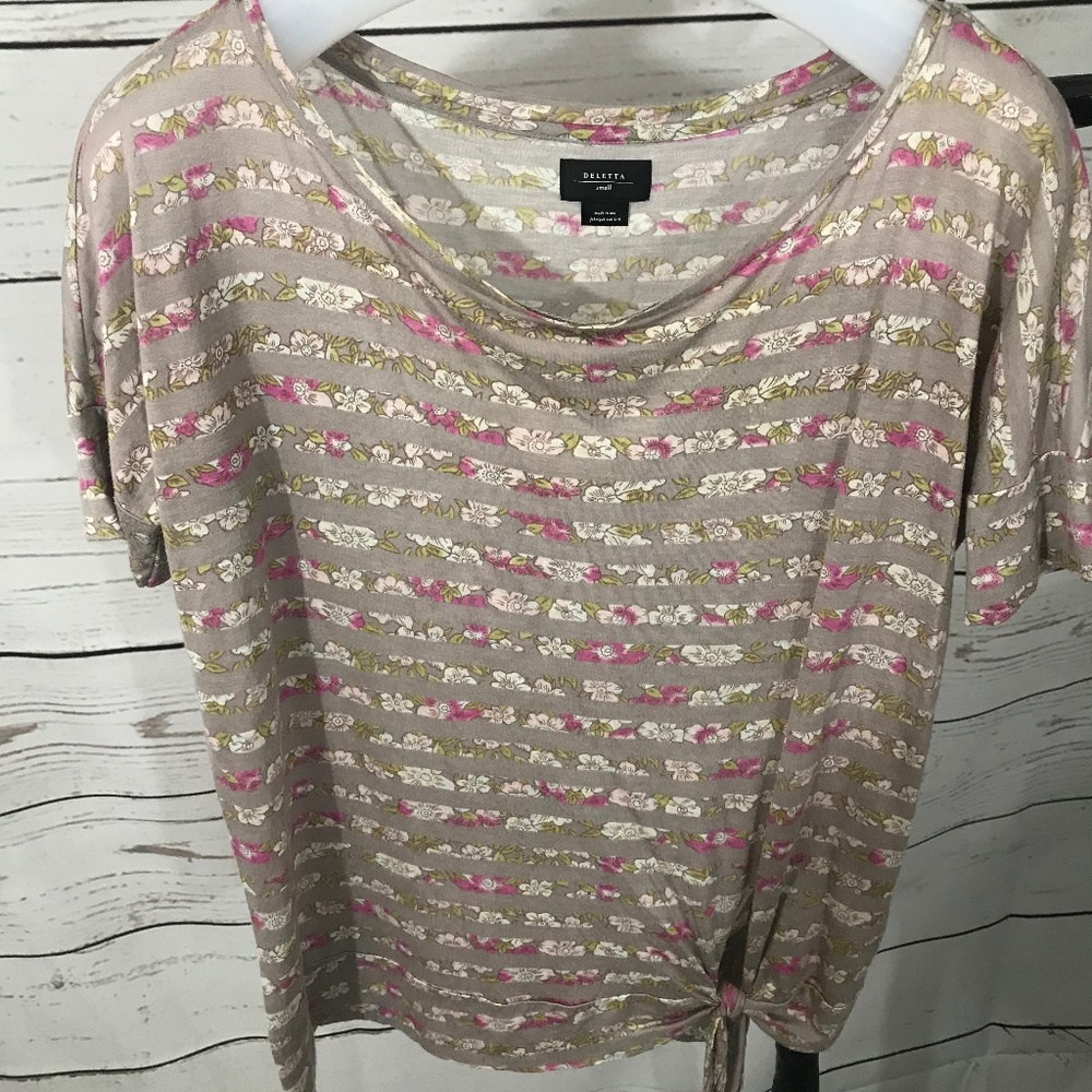 Anthropologie top by Deletta